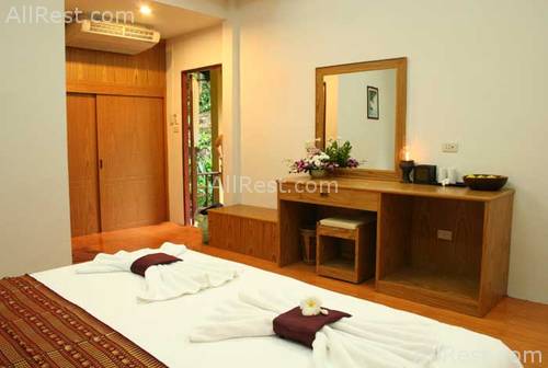 Tonsai Bay Resort 3